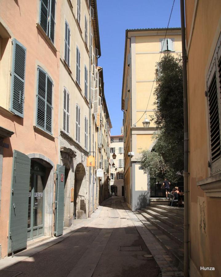 土伦Chambre D'Hotes Sde, Wc Prive Climatise Dans Loft 80M2 Espace Commun Avec Les Habitants Salon Et Cuisine公寓 外观 照片